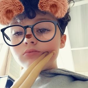 Meet your Posher, Mackenzie